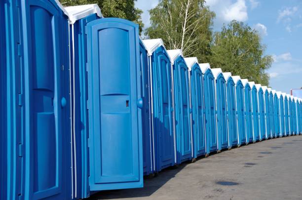 Best High-end porta potty rental  in Farmer City, IL